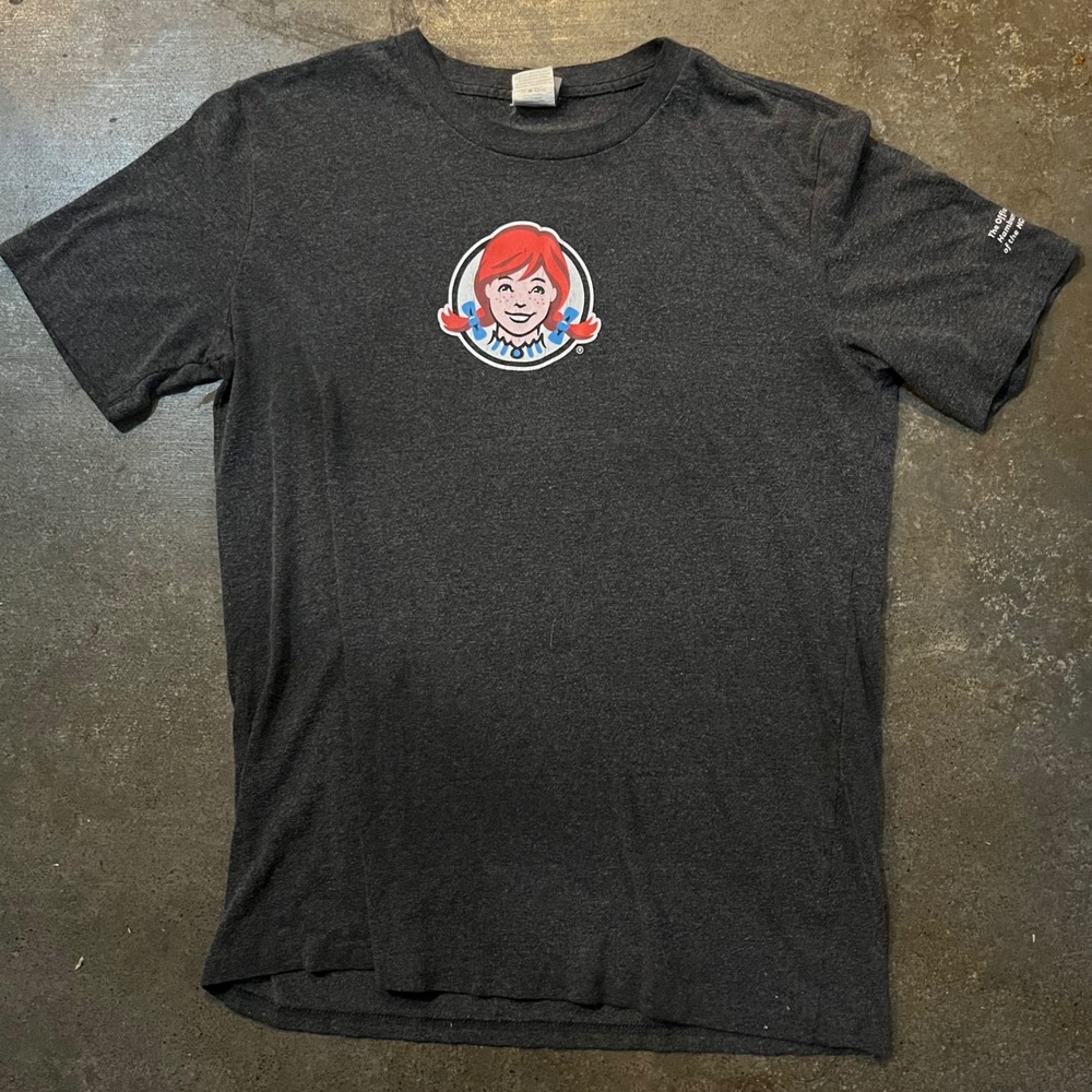 Wendy's Shirt Mens Medium Charcoal‎ Fresh Since Day One NCAA Graphic Tee